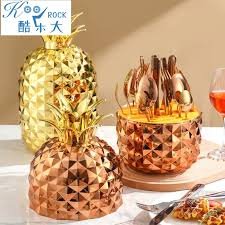 juego de cubiertos de 24 piezas piña