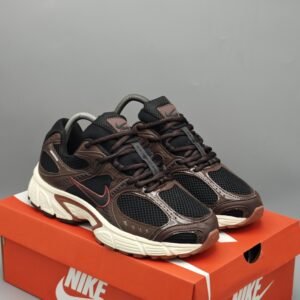 Nike Zoom Vomero 5 – Negro / Café / Crema